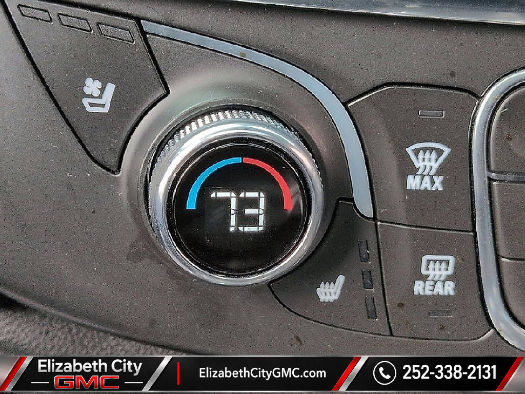 Used 2023 Chevrolet Traverse Premier AWD/4WD image 15