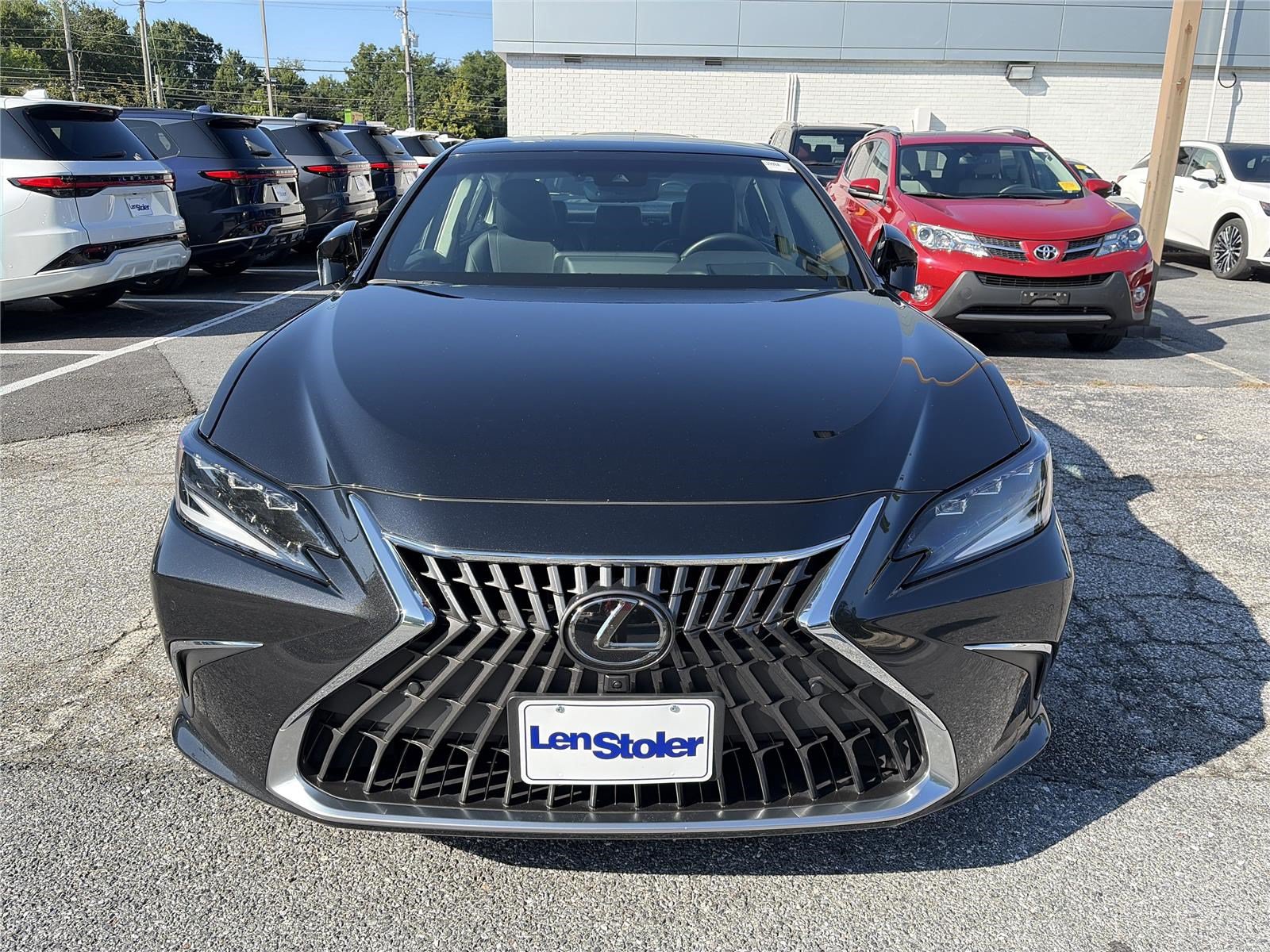 Certified 2024 Lexus ES 350 Ultra Luxury w/ Accessory Package (Z2) FWD image 5