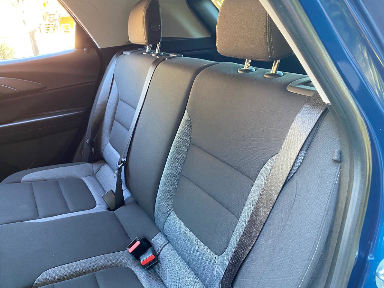 Used 2021 Chevrolet TrailBlazer LS image 39