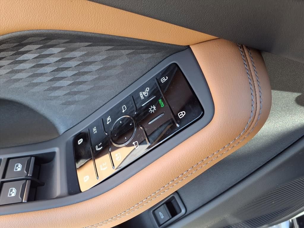 New 2026 Audi A6 Premium Plus image 8