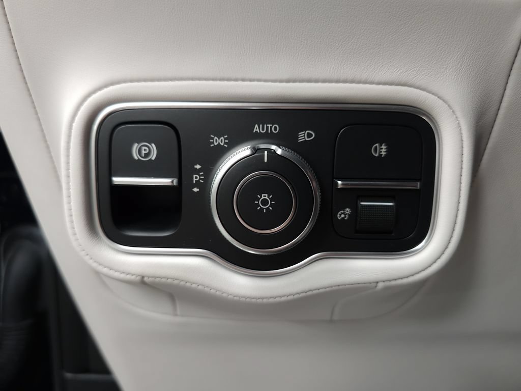 Used 2025 Mercedes-Benz G 63 AMG 4MATIC image 10