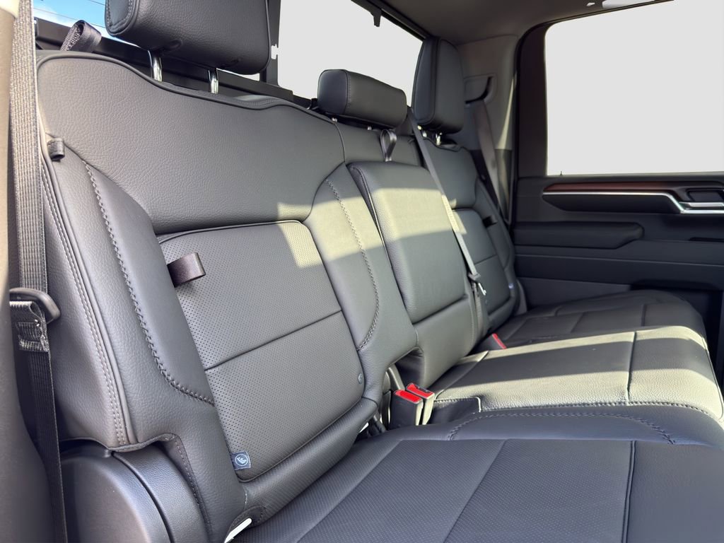 New 2026 GMC Sierra 2500 Denali w/ Denali Reserve Package AWD/4WD image 18