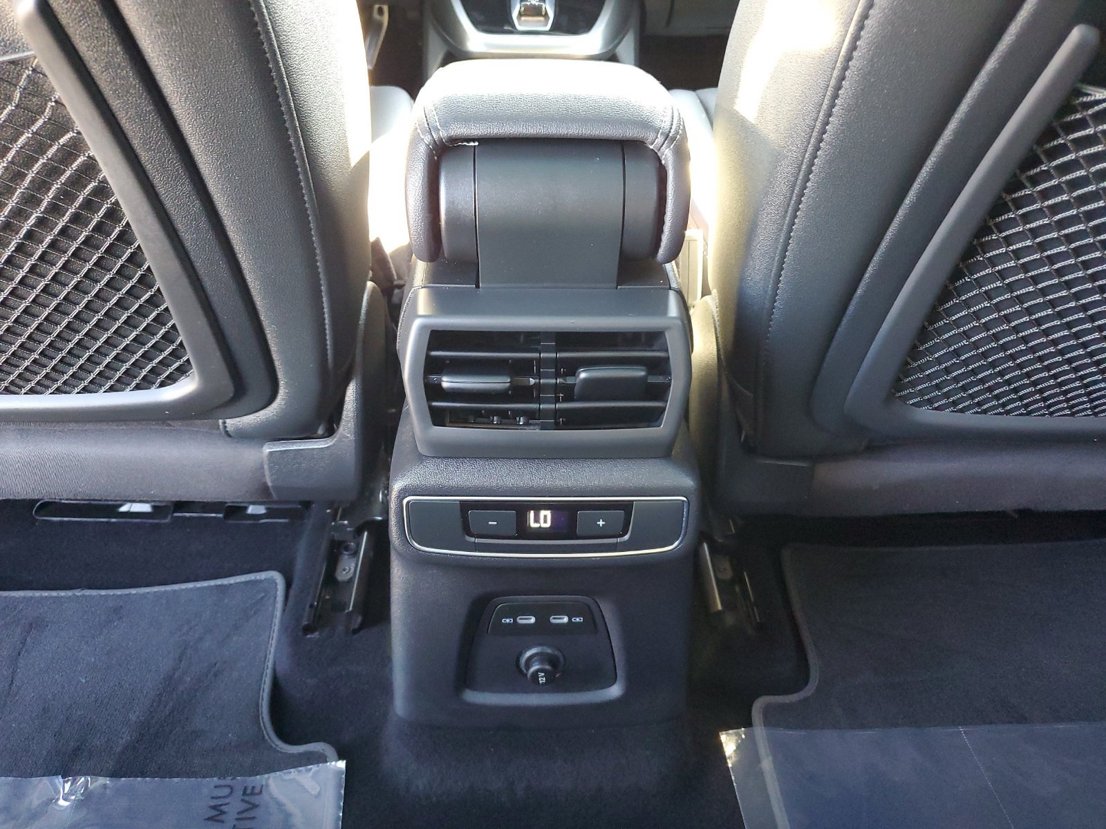 Used 2024 Audi Q4 e-tron Premium Plus w/ Premium Plus AWD/4WD image 12