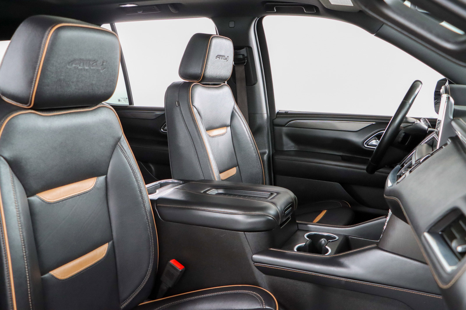 Used 2024 GMC Yukon AT4 w/ Max Trailering Package image 31