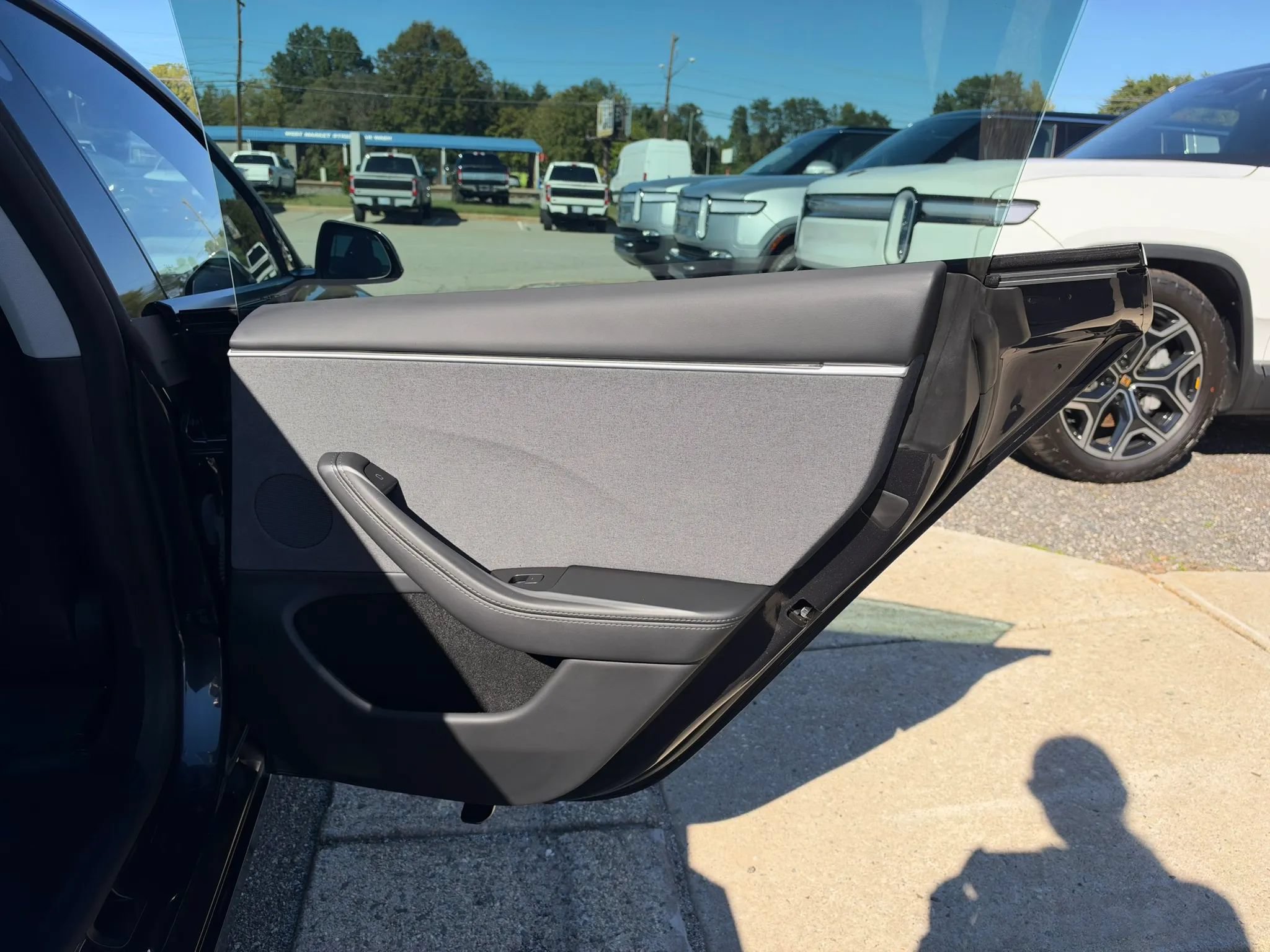 Used 2025 Tesla Model 3 RWD image 13