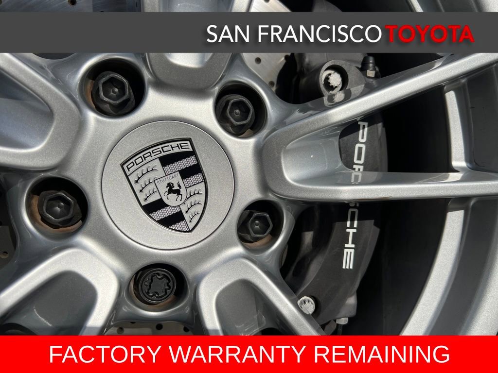 Used 2025 Porsche 911 Carrera image 10