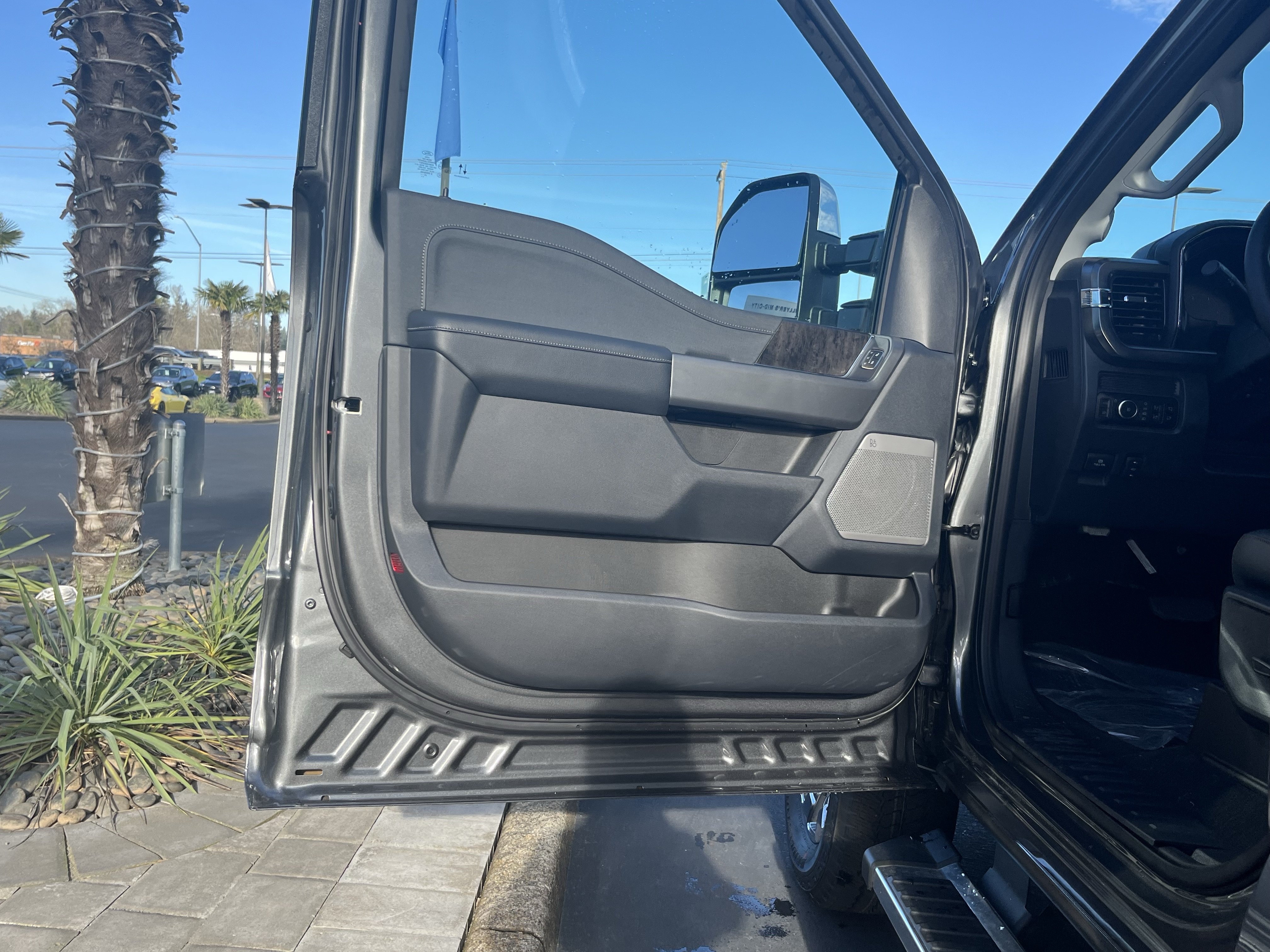 New 2026 Ford F350 Lariat w/ Lariat Premium Package AWD/4WD image 13
