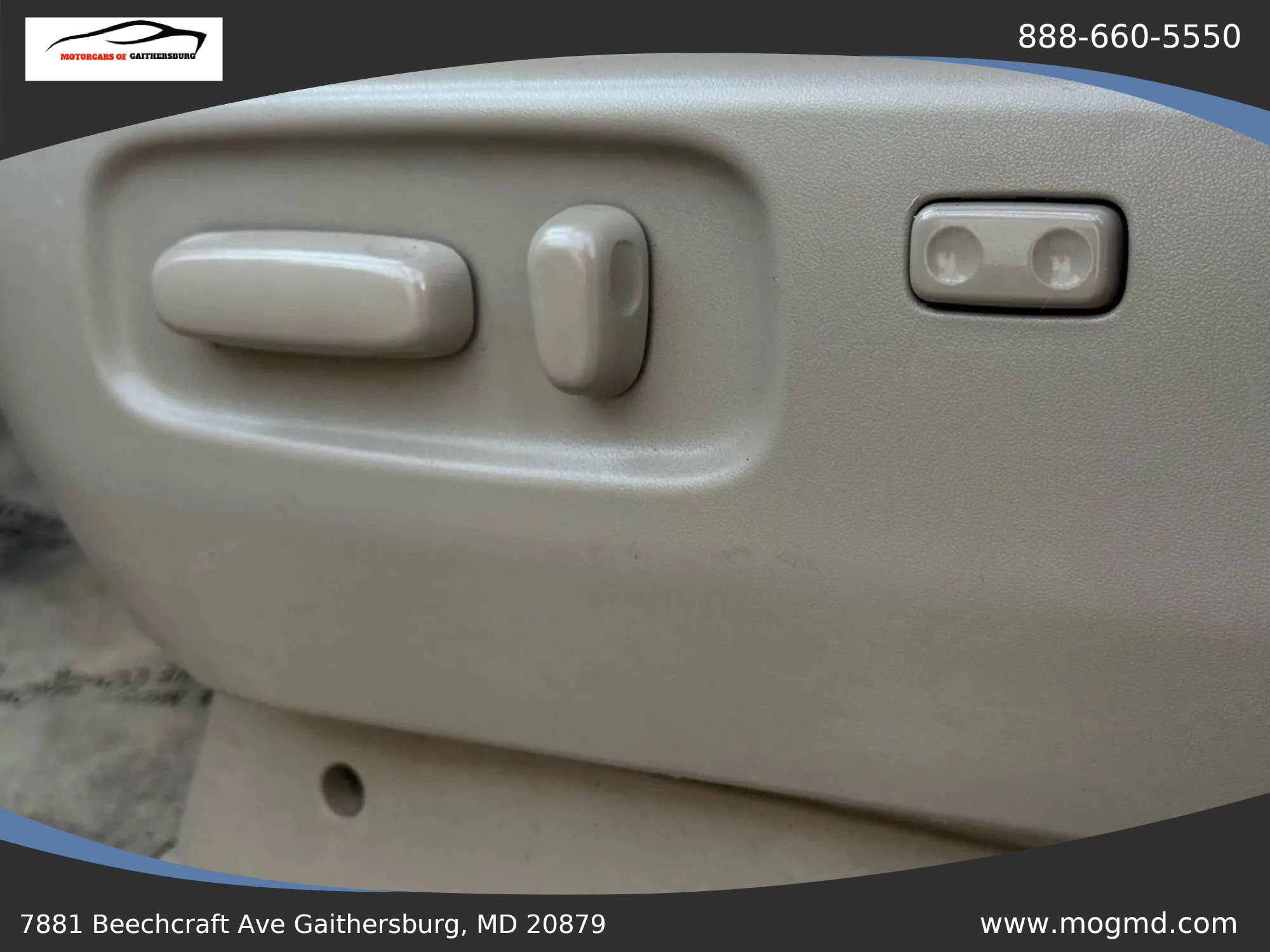Used 2010 Toyota Sienna LE FWD image 20