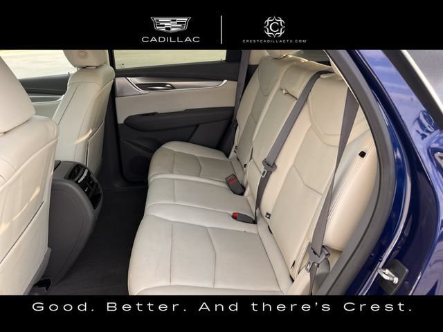 Certified 2023 Cadillac XT5 Premium Luxury w/ LPO, Floor Liner Package AWD/4WD image 31