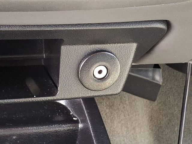 Used 2011 Ford Ranger XLT image 14