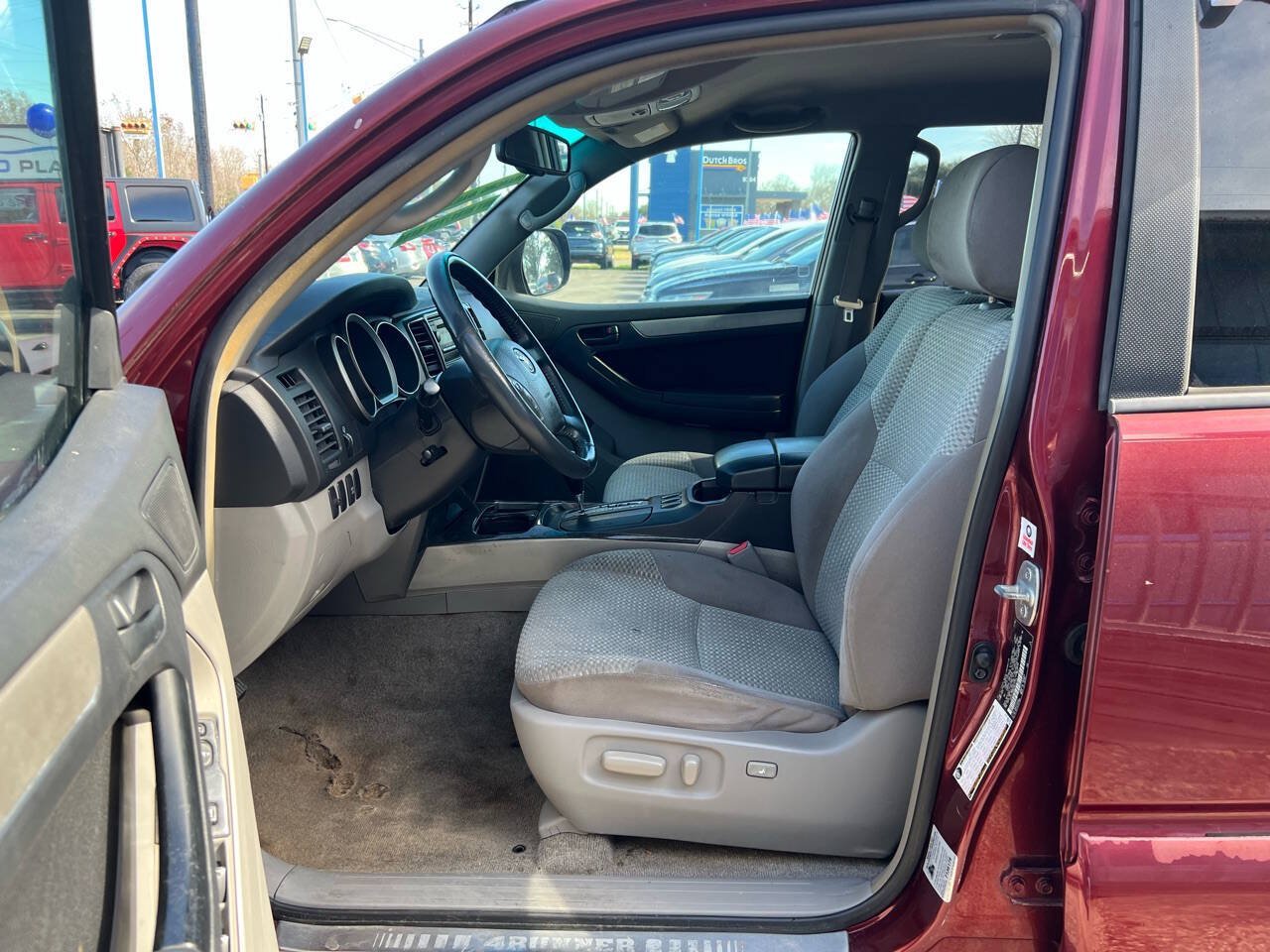 Used 2007 Toyota 4Runner SR5 RWD image 10