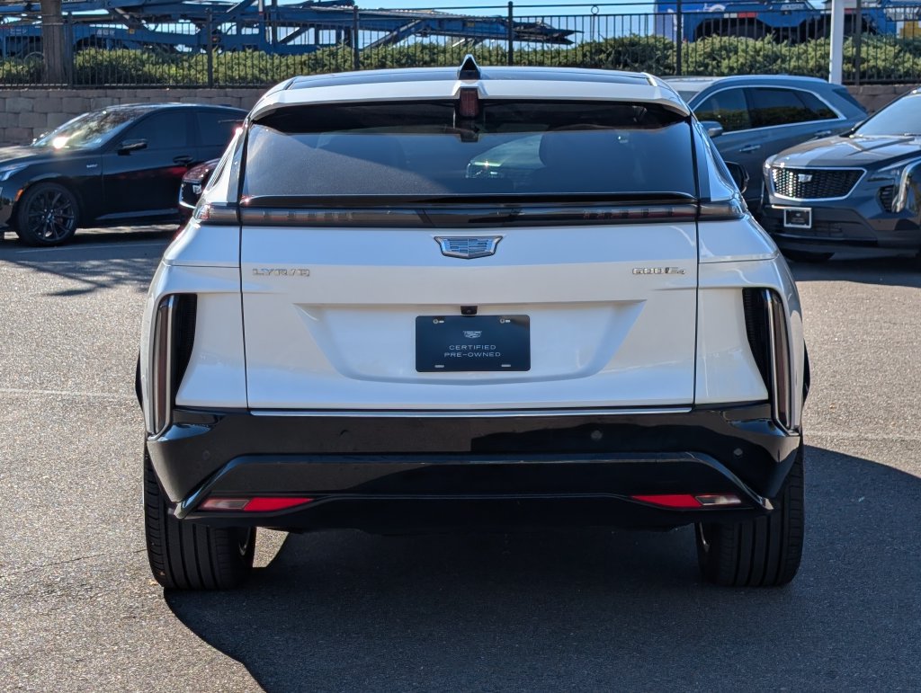 Certified 2024 Cadillac Lyriq Luxury w/ LPO, Floor Liner Package AWD/4WD image 4