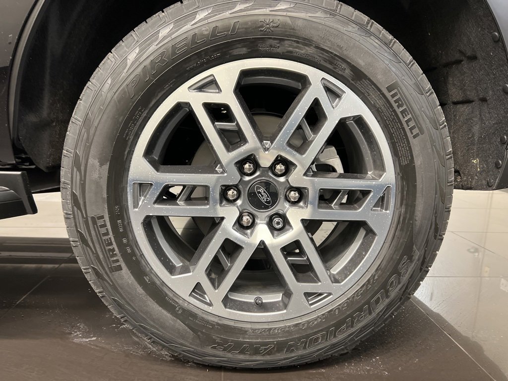 New 2025 Ford Expedition Active image 7