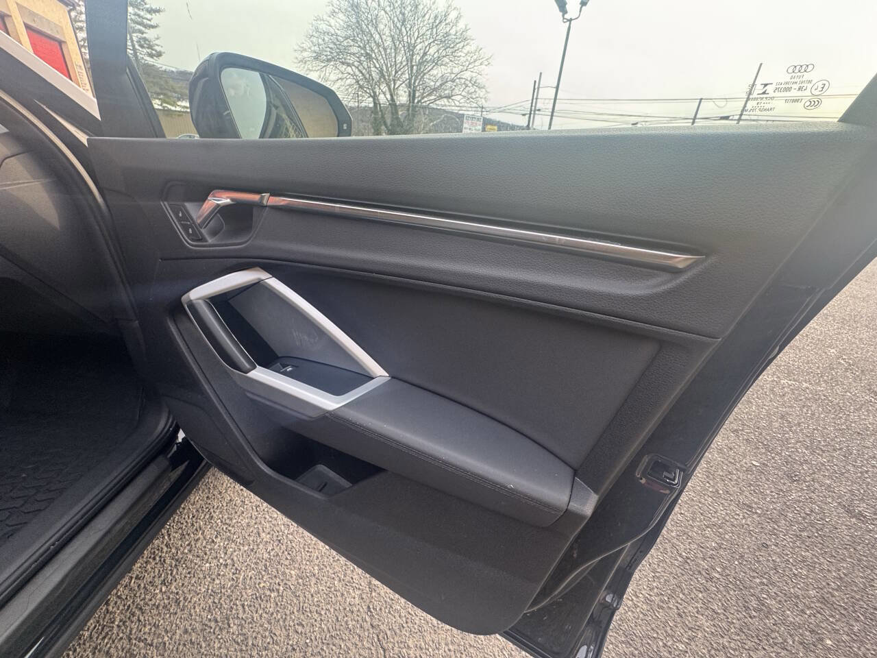 Used 2020 Audi Q3 2.0T Premium w/ Convenience Package image 22