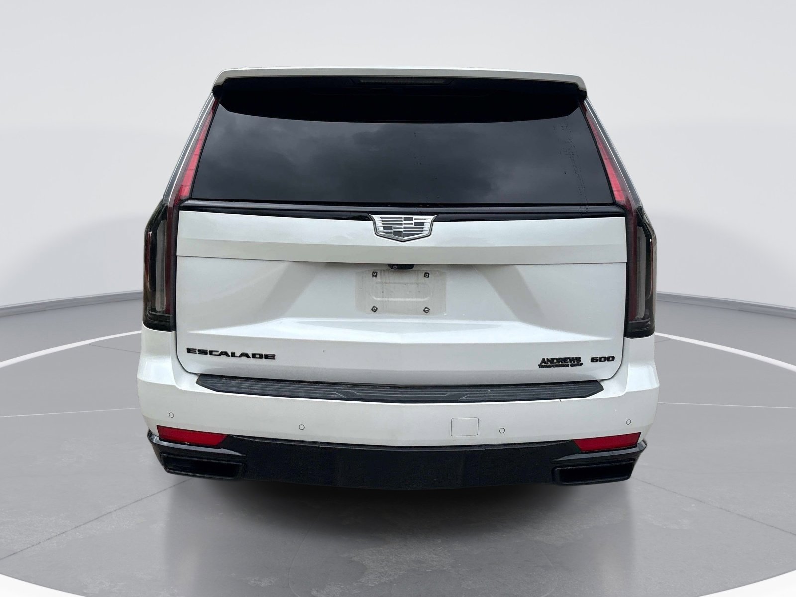 Used 2022 Cadillac Escalade Sport w/ Touring Package AWD/4WD image 7