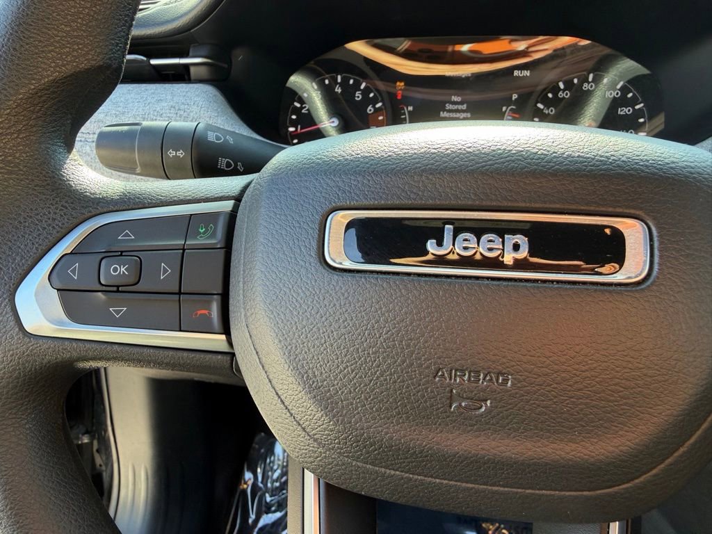 Used 2023 Jeep Compass Sport AWD/4WD image 18