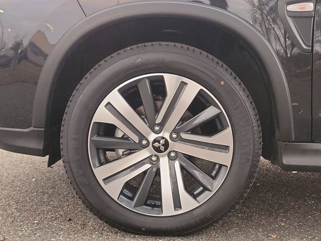 Used 2025 Mitsubishi Outlander Sport ES image 5