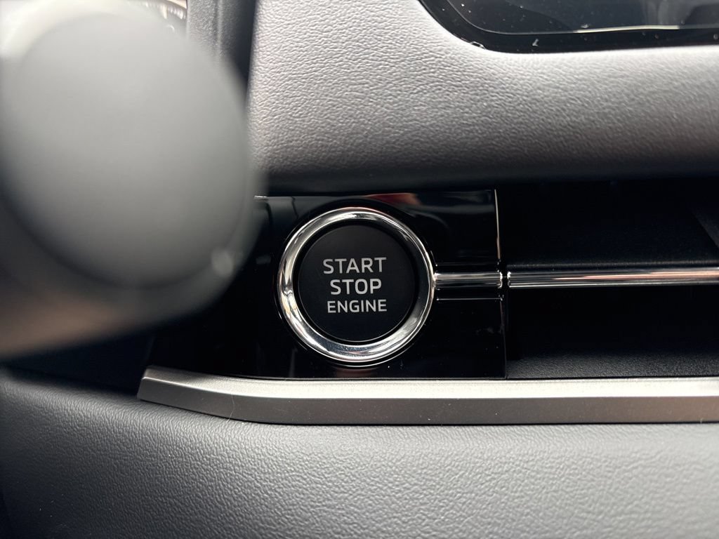 New 2026 Mitsubishi Outlander ES FWD image 19