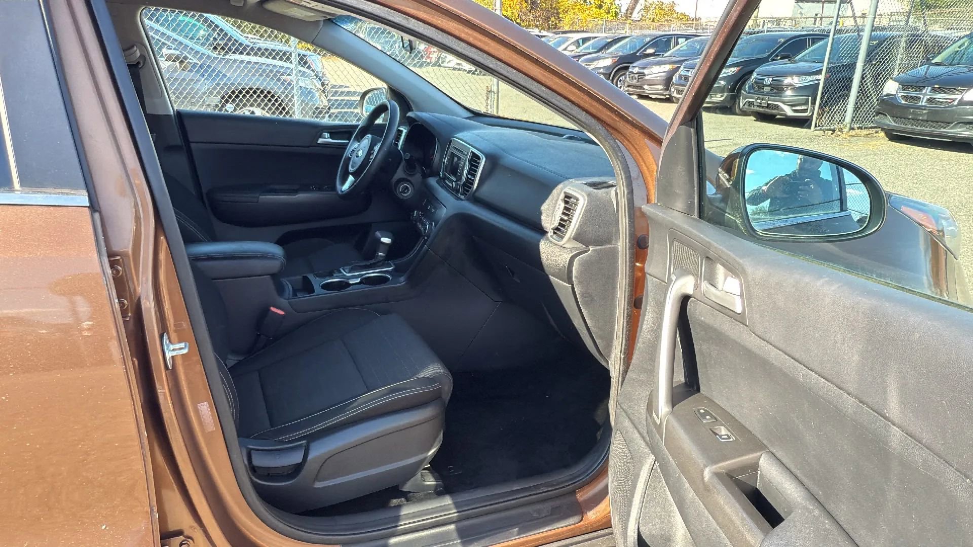 Used 2018 Kia Sportage LX image 25