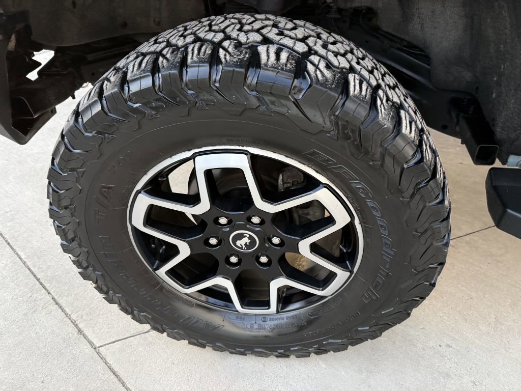 Used 2023 Ford Bronco Outer Banks image 11