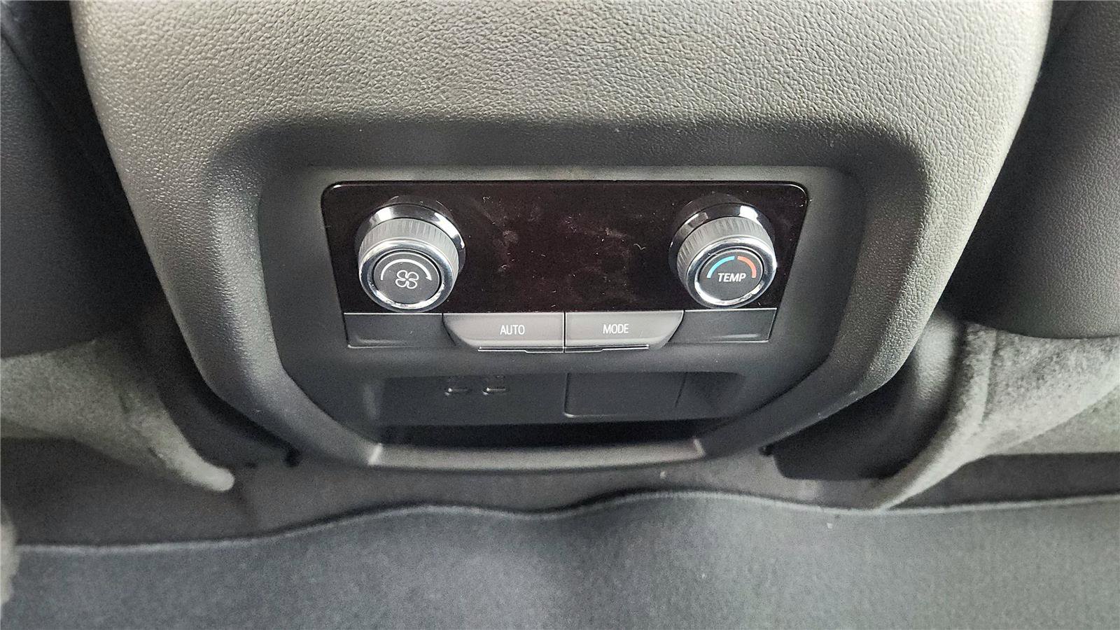 New 2026 Chevrolet Traverse LT image 29