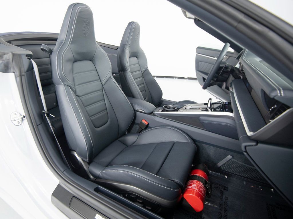 Certified 2026 Porsche 911 Carrera GTS image 38