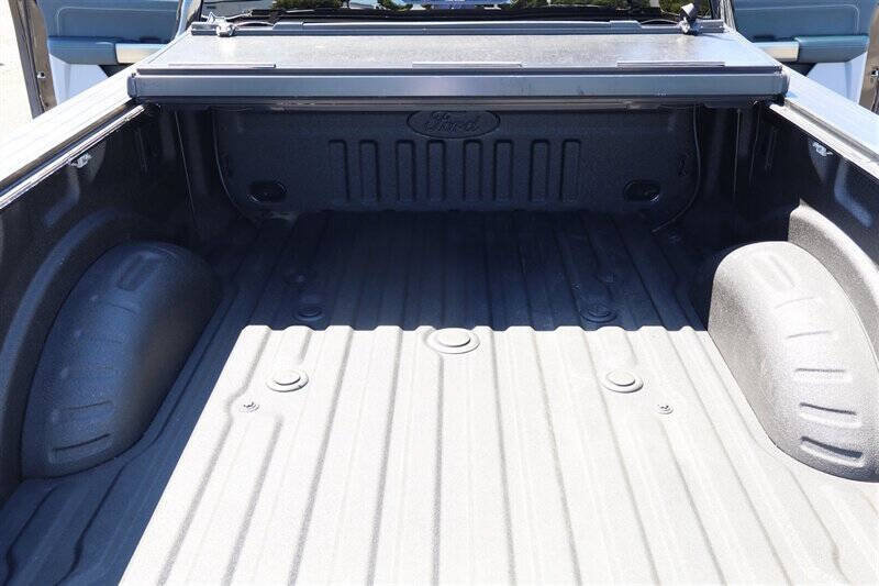 Used 2023 Ford F350 Limited w/ FX4 Off-Road Package AWD/4WD image 40