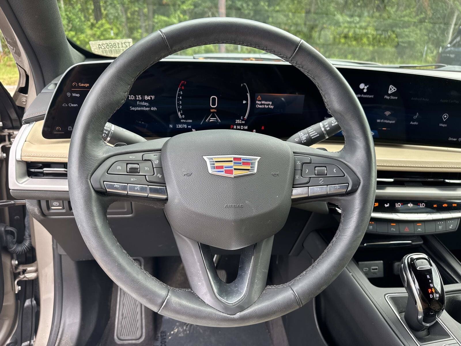 Used 2024 Cadillac XT4 Premium Luxury FWD image 14