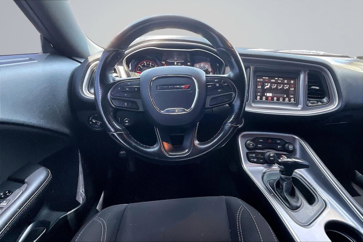 Used 2020 Dodge Challenger SXT w/ Blacktop Package RWD image 5