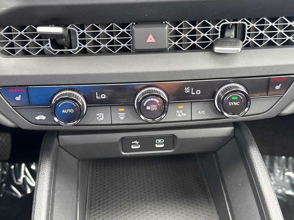 Certified 2023 Honda Accord EX image 29