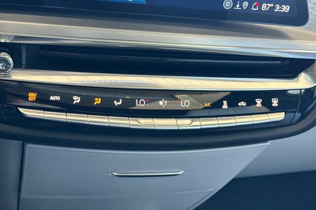 Certified 2024 Cadillac Lyriq Sport AWD/4WD image 20