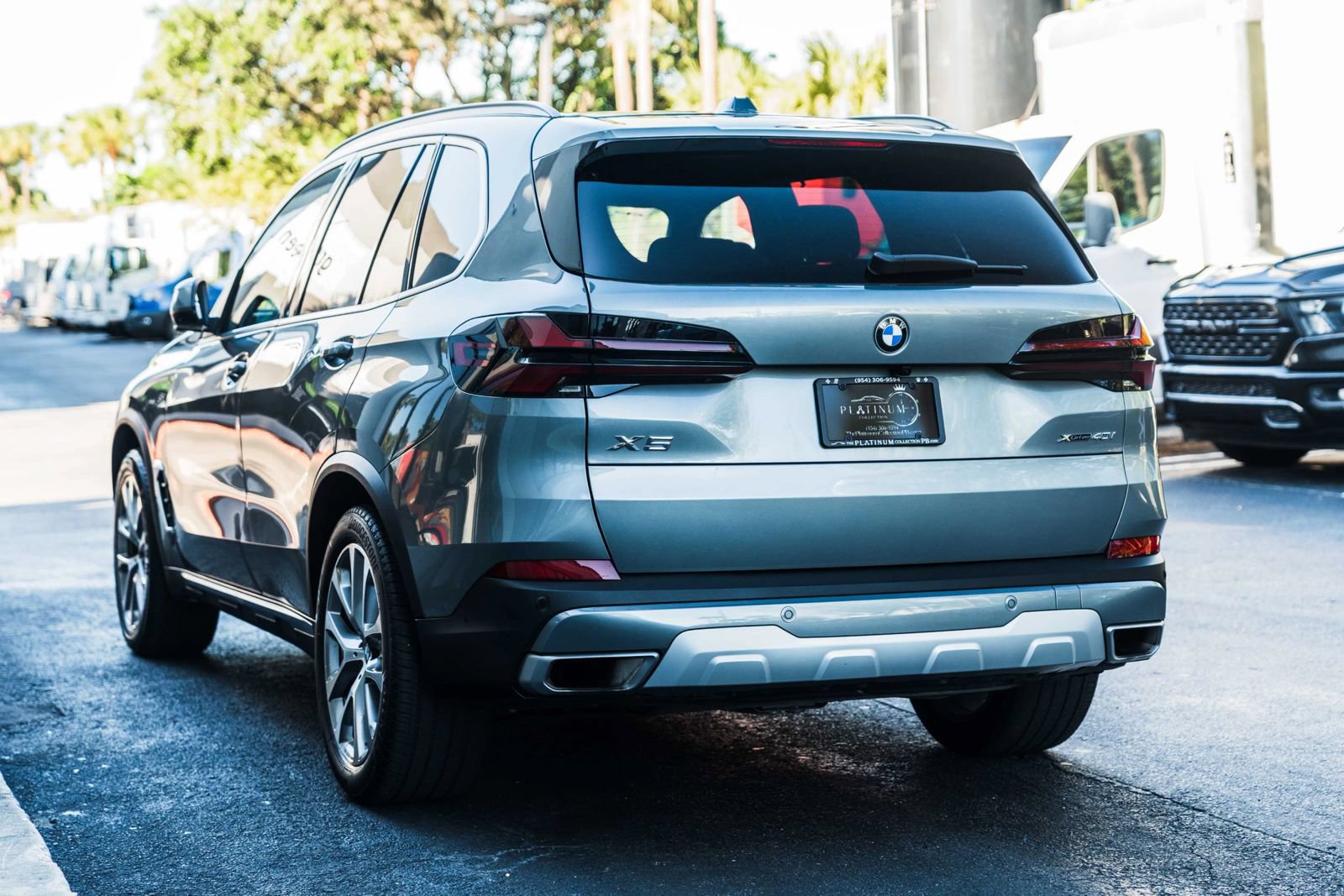 Used 2024 BMW X5 xDrive40i w/ Executive Package AWD/4WD image 14