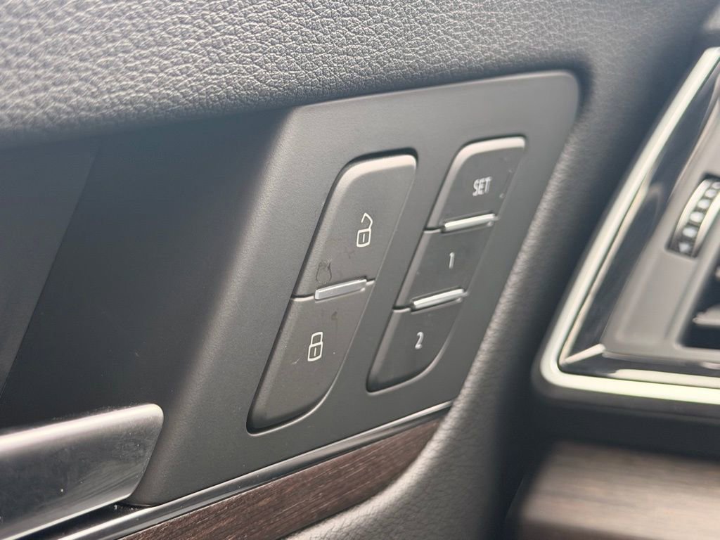 Certified 2023 Audi Q5 2.0T Premium Plus w/ Premium Plus Package image 36