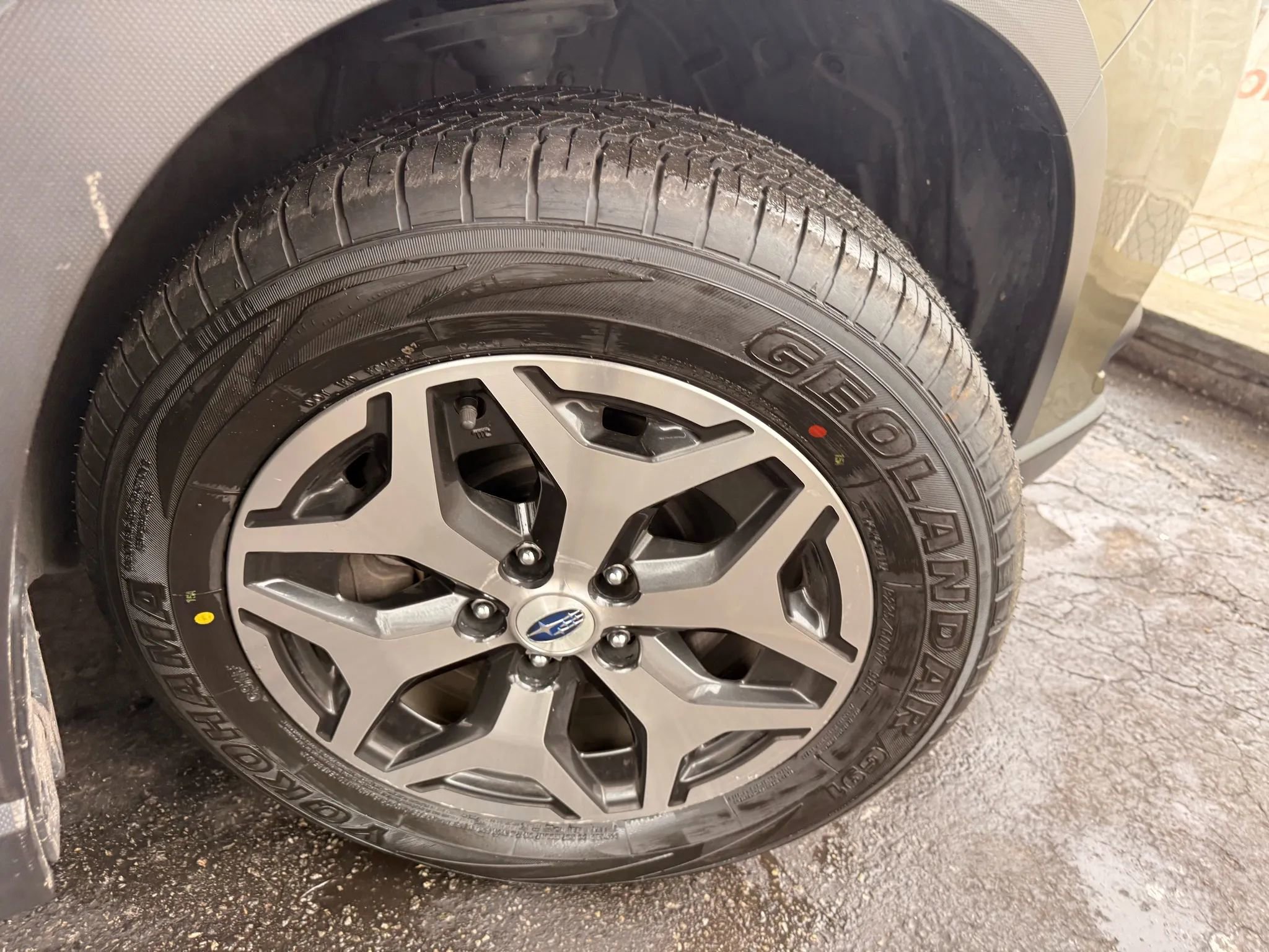 Used 2022 Subaru Forester Premium AWD/4WD image 95