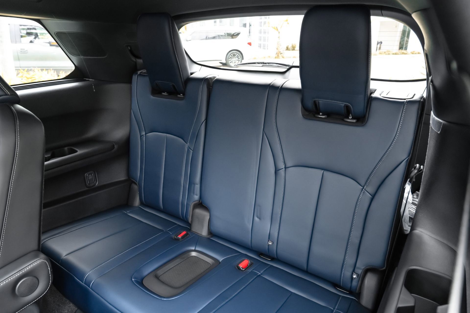 New 2026 INFINITI QX60 Sport w/ Dark Cargo Package image 33