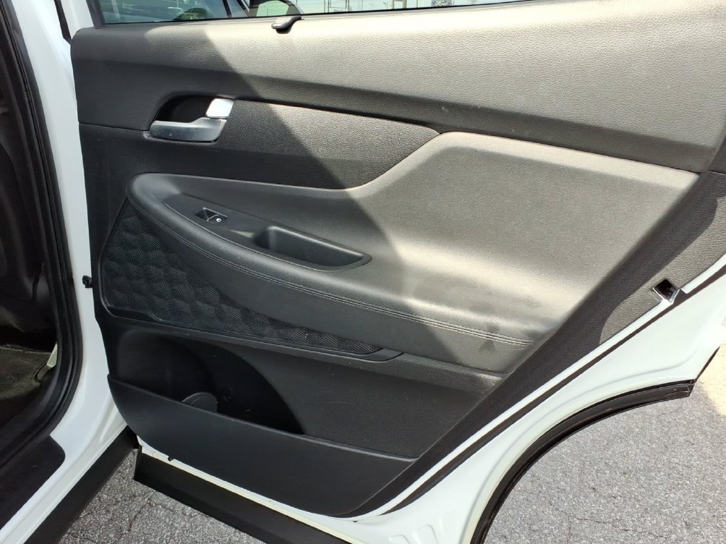 Used 2022 Hyundai Santa Fe SEL w/ Convenience Package FWD image 13