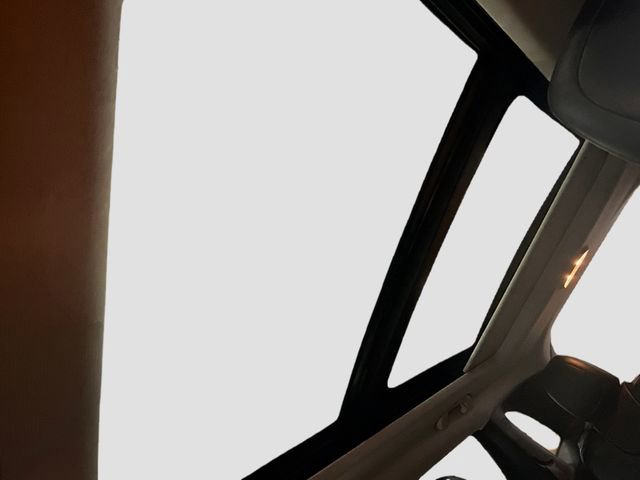 Used 2018 Jeep Cherokee Limited w/ High Altitude Package image 22