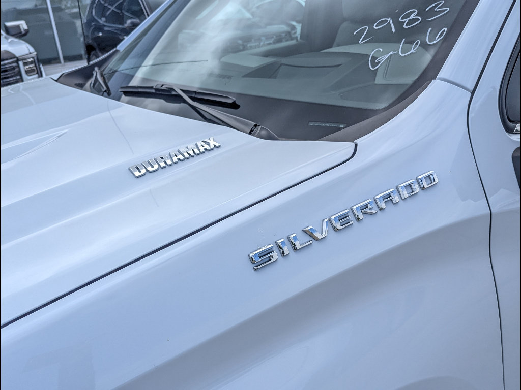 New 2026 Chevrolet Silverado 1500 LTZ w/ Technology Package AWD/4WD image 11