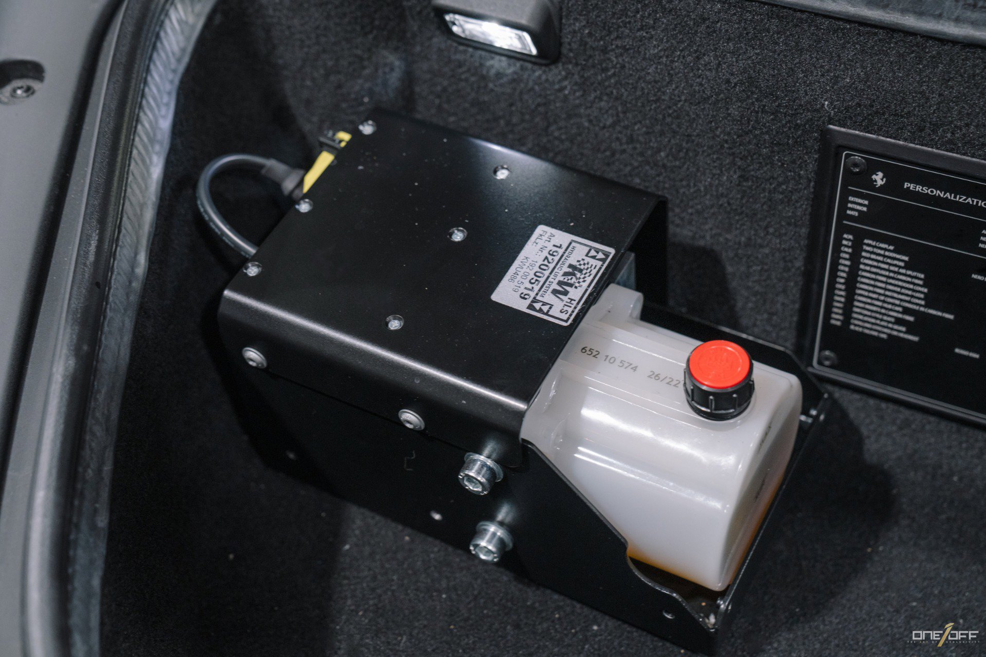 Used 2022 Ferrari SF90 Spider image 40