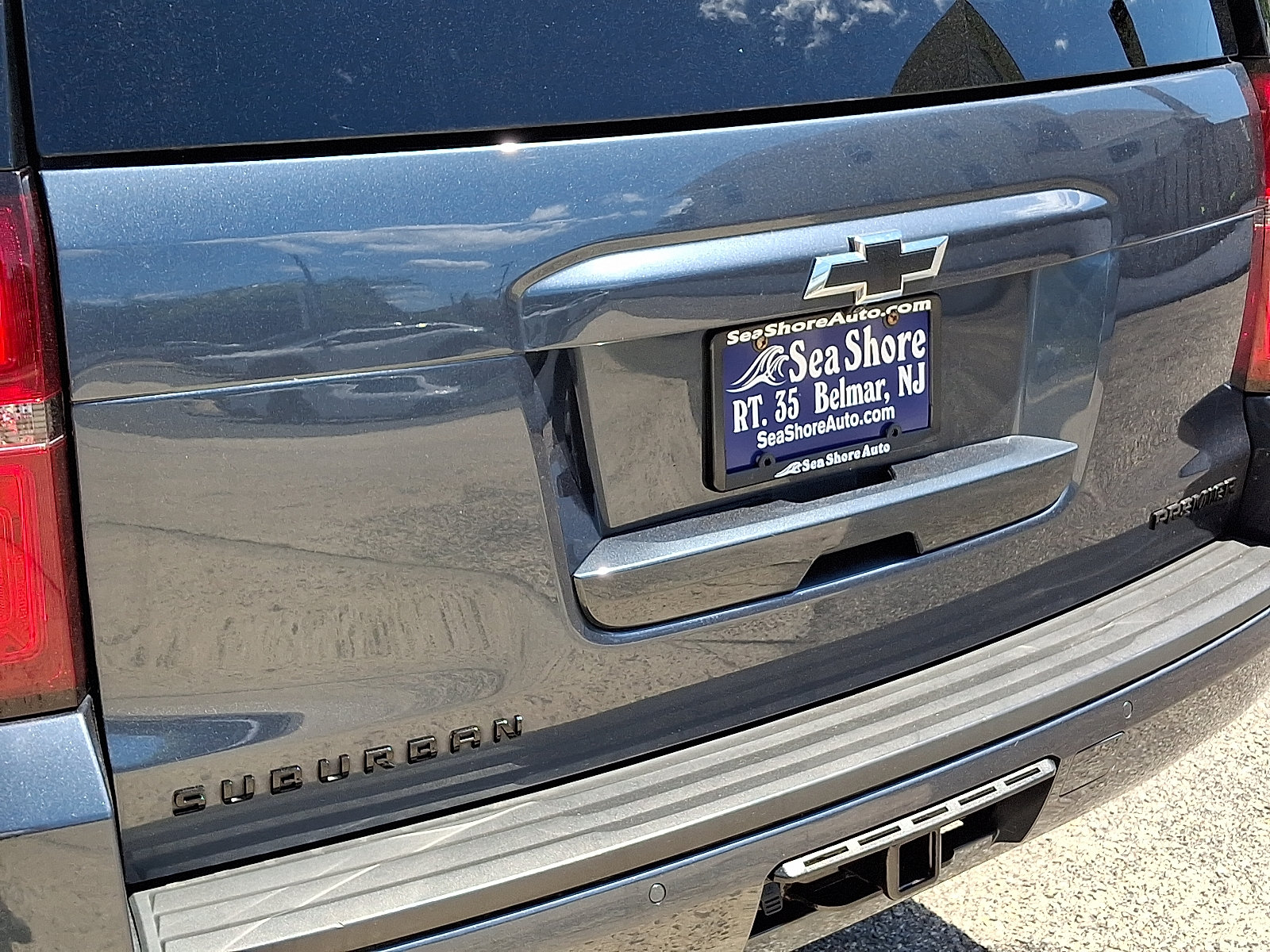 Used 2019 Chevrolet Suburban Premier AWD/4WD image 31
