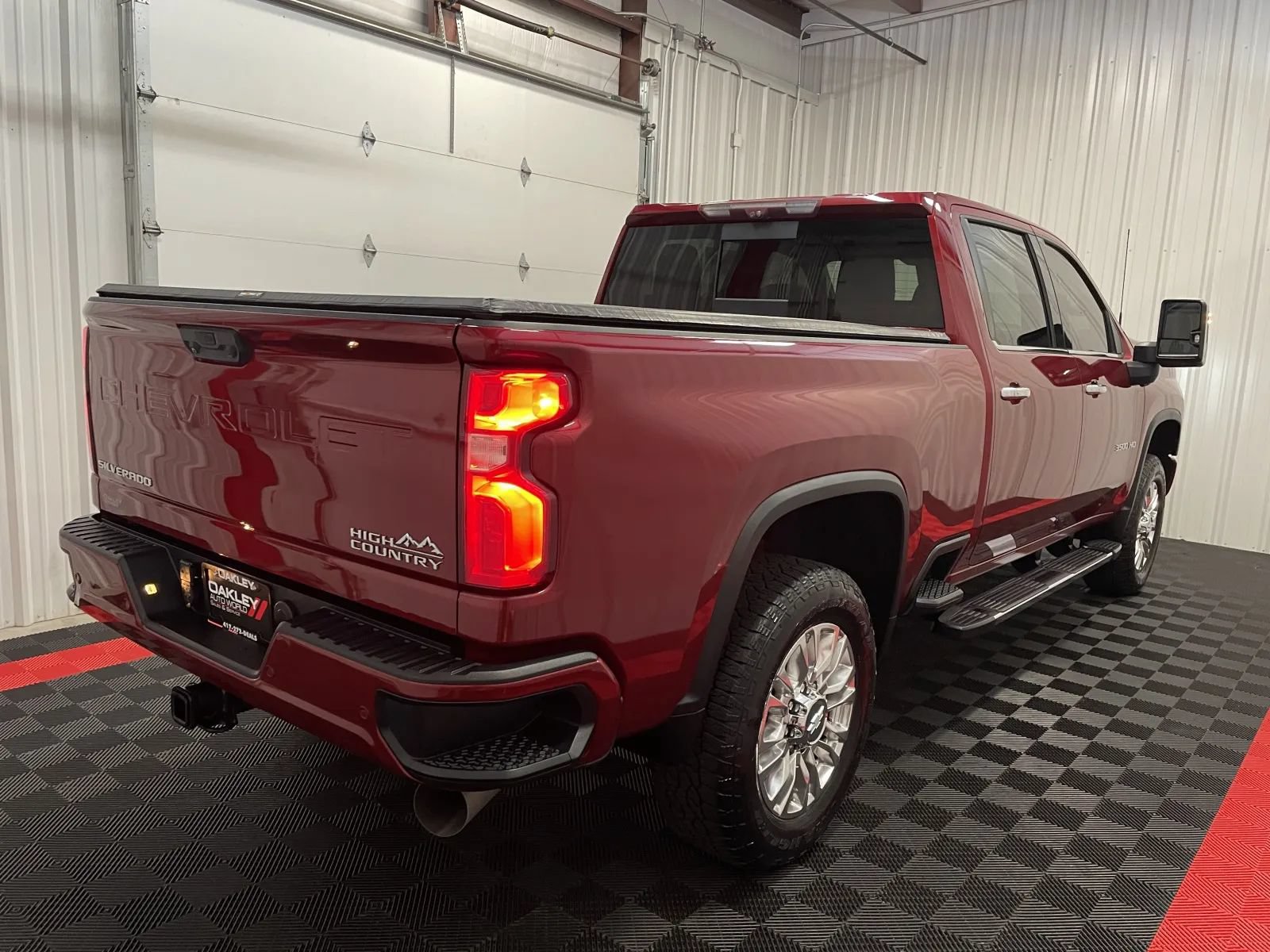 Used 2020 Chevrolet Silverado 3500 High Country w/ Z71 Off-Road Package AWD/4WD image 3