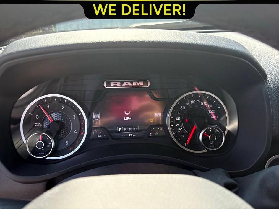 New 2026 RAM 3500 Big Horn AWD/4WD image 23