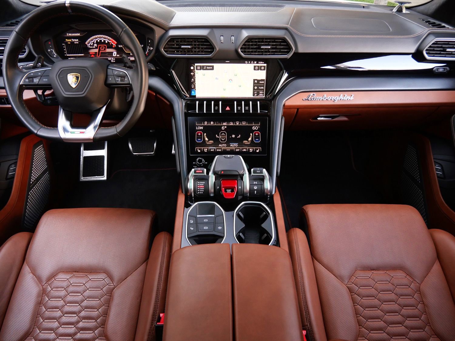 Used 2021 Lamborghini Urus image 7