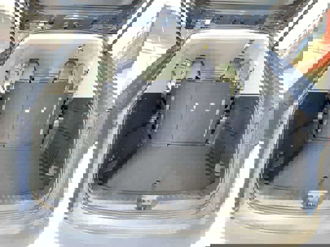 Used 2025 Toyota Grand Highlander AWD Hybrid image 27