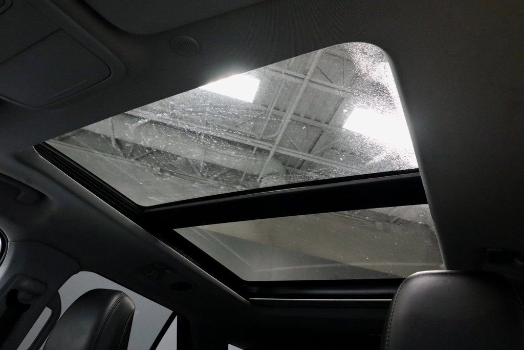 Certified 2023 Ford Explorer XLT w/ Equipment Group 202A image 29