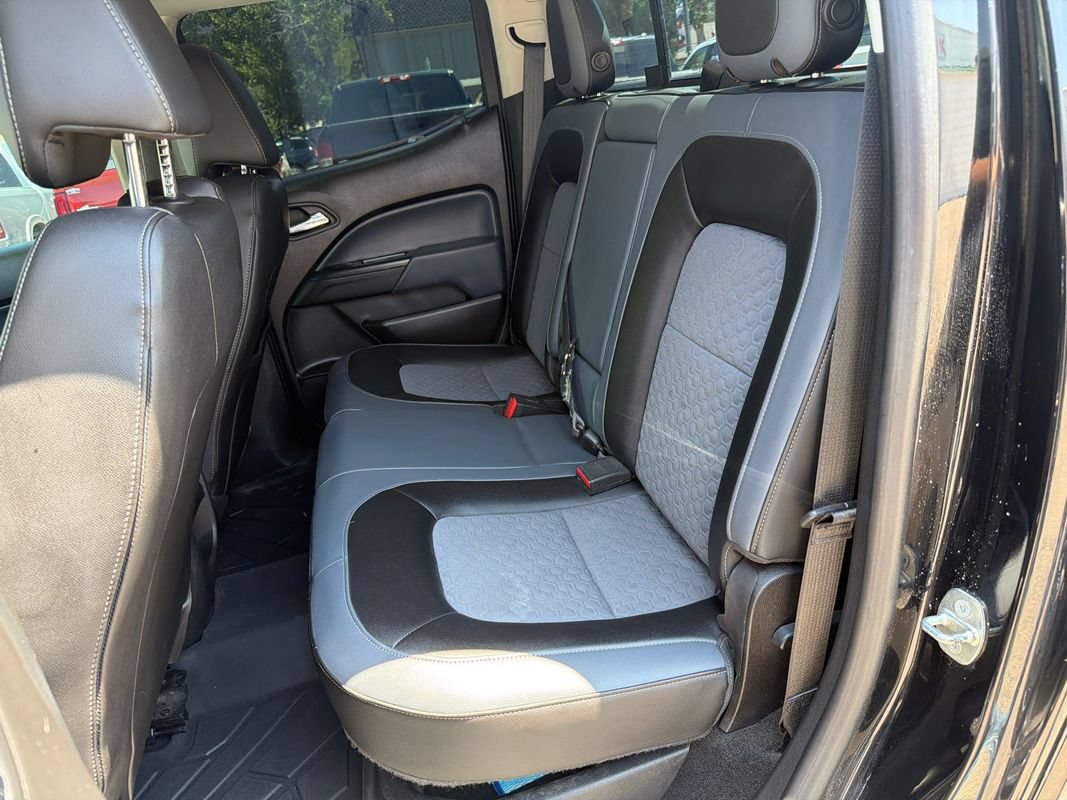 Used 2016 Chevrolet Colorado Z71 AWD/4WD image 13
