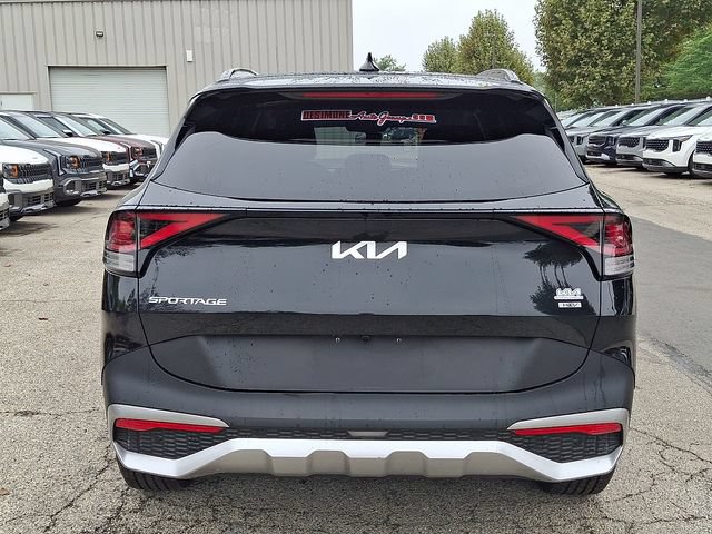 Certified 2025 Kia Sportage EX AWD/4WD image 5