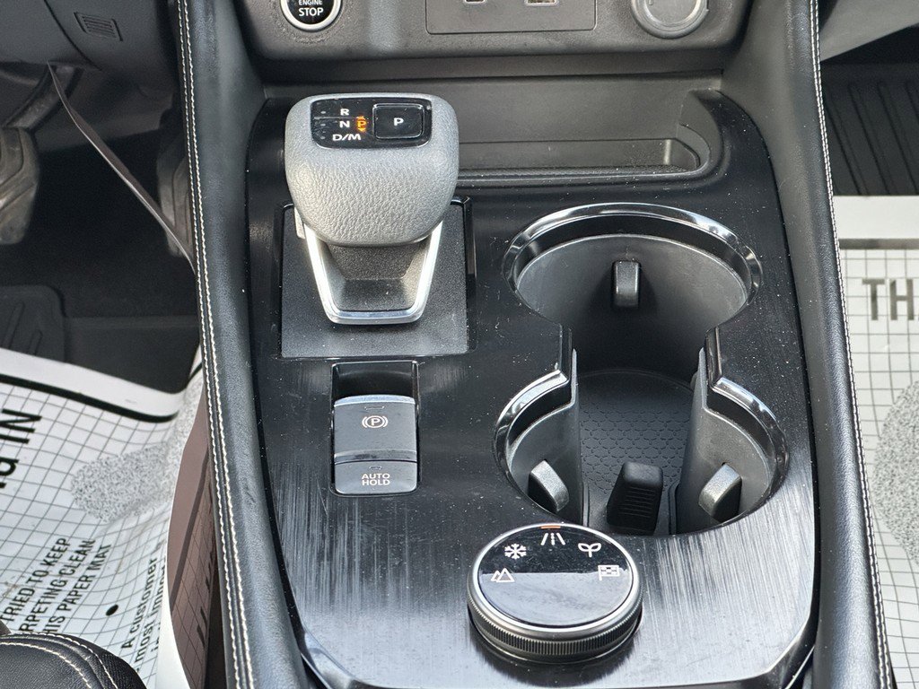 Used 2023 Nissan Rogue SL w/ SL Premium Package image 21