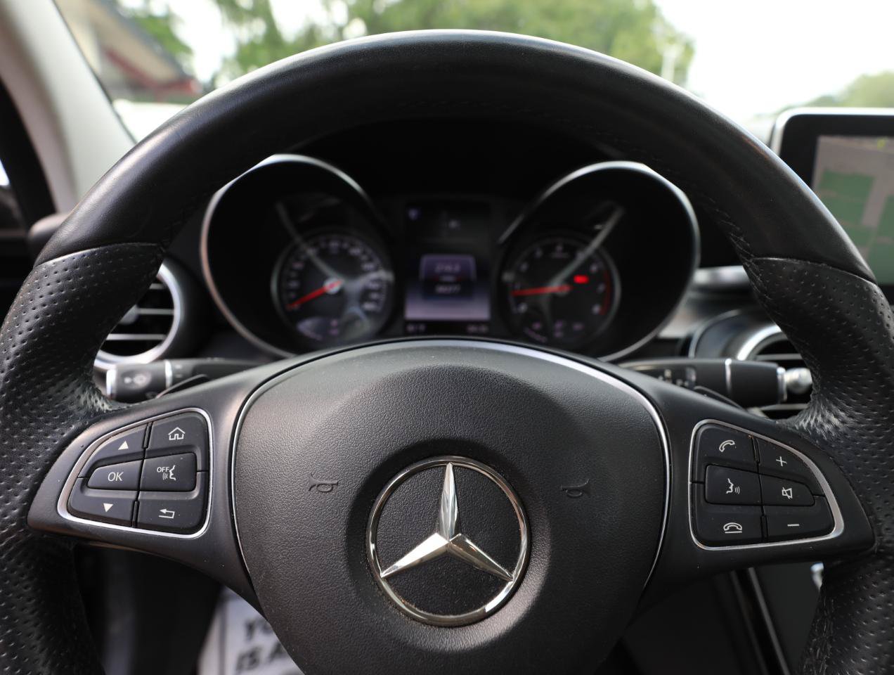Used 2016 Mercedes-Benz C 300 4MATIC Sedan image 22