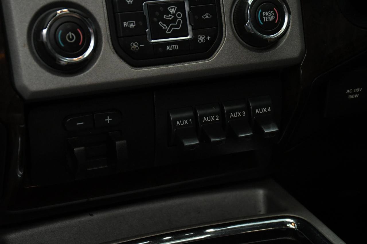 Used 2016 Ford F250 Platinum w/ FX4 Off-Road Package AWD/4WD image 29